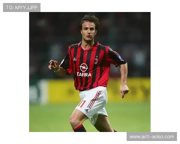 踢破网的传奇瞬间 足球史上那位惊艳一球的球星是谁